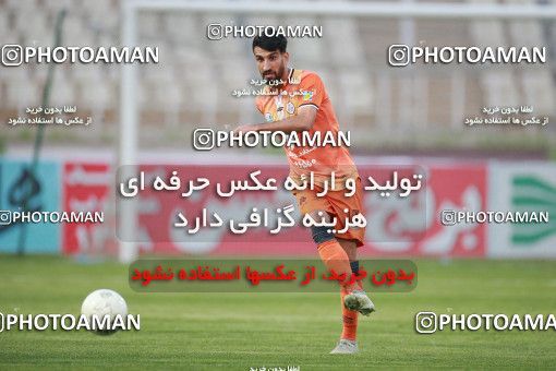 1536210, Tehran, Iran, لیگ برتر فوتبال ایران، Persian Gulf Cup، Week 1، First Leg، Saipa 0 v 0 Persepolis on 2020/11/06 at Shahid Dastgerdi Stadium