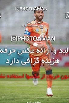 1536174, Tehran, Iran, لیگ برتر فوتبال ایران، Persian Gulf Cup، Week 1، First Leg، Saipa 0 v 0 Persepolis on 2020/11/06 at Shahid Dastgerdi Stadium