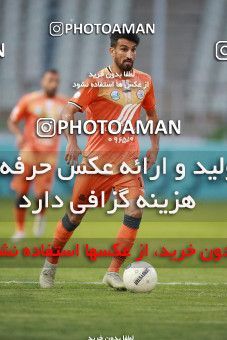 1536296, Tehran, Iran, لیگ برتر فوتبال ایران، Persian Gulf Cup، Week 1، First Leg، Saipa 0 v 0 Persepolis on 2020/11/06 at Shahid Dastgerdi Stadium