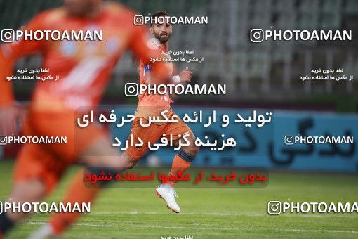 1536369, Tehran, Iran, لیگ برتر فوتبال ایران، Persian Gulf Cup، Week 1، First Leg، Saipa 0 v 0 Persepolis on 2020/11/06 at Shahid Dastgerdi Stadium