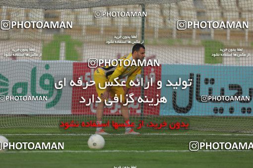 1556771, Tehran, Iran, لیگ برتر فوتبال ایران، Persian Gulf Cup، Week 1، First Leg، Saipa 0 v 0 Persepolis on 2020/11/06 at Shahid Dastgerdi Stadium