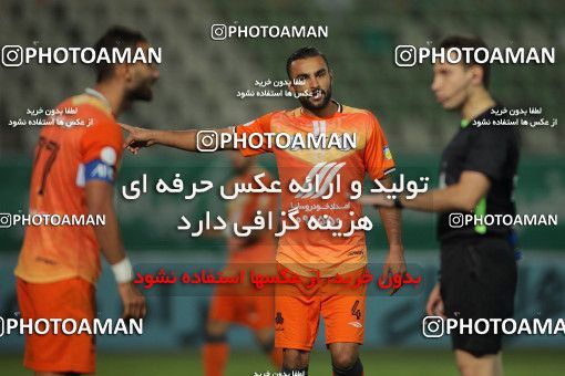 1556755, Tehran, Iran, لیگ برتر فوتبال ایران، Persian Gulf Cup، Week 1، First Leg، Saipa 0 v 0 Persepolis on 2020/11/06 at Shahid Dastgerdi Stadium