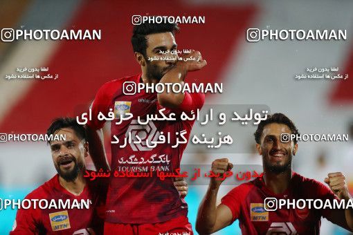 1719358, Tehran, Iran, Iran Football Pro League، Persian Gulf Cup، Week 25، Second Leg، Persepolis 1 v 0 Foulad Khouzestan on 2020/07/18 at Azadi Stadium
