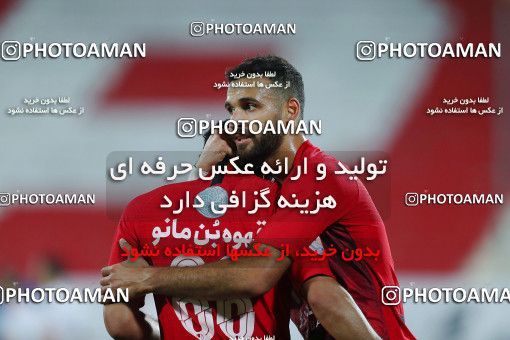 1719339, Tehran, Iran, Iran Football Pro League، Persian Gulf Cup، Week 25، Second Leg، Persepolis 1 v 0 Foulad Khouzestan on 2020/07/18 at Azadi Stadium
