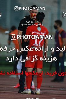 1536937, Tehran, Iran, Iran Football Pro League، Persian Gulf Cup، Week 25، Second Leg، Persepolis 1 v 0 Foulad Khouzestan on 2020/07/18 at Azadi Stadium