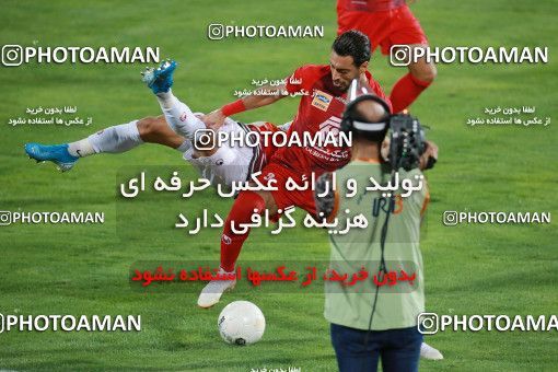 1536935, Tehran, Iran, Iran Football Pro League، Persian Gulf Cup، Week 25، Second Leg، Persepolis 1 v 0 Foulad Khouzestan on 2020/07/18 at Azadi Stadium