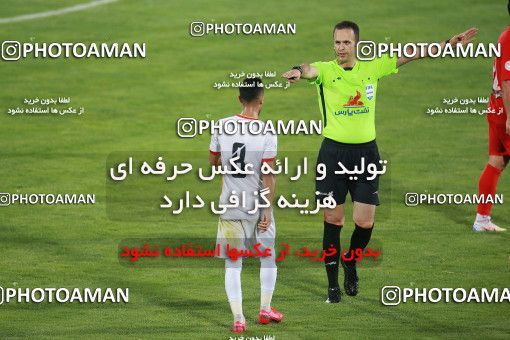 1536840, Tehran, Iran, Iran Football Pro League، Persian Gulf Cup، Week 25، Second Leg، Persepolis 1 v 0 Foulad Khouzestan on 2020/07/18 at Azadi Stadium