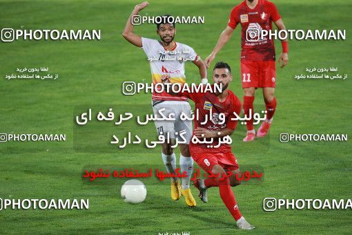 1537013, Tehran, Iran, Iran Football Pro League، Persian Gulf Cup، Week 25، Second Leg، Persepolis 1 v 0 Foulad Khouzestan on 2020/07/18 at Azadi Stadium