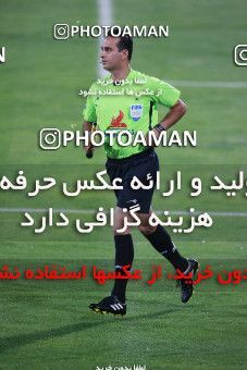 1537028, Tehran, Iran, Iran Football Pro League، Persian Gulf Cup، Week 25، Second Leg، Persepolis 1 v 0 Foulad Khouzestan on 2020/07/18 at Azadi Stadium