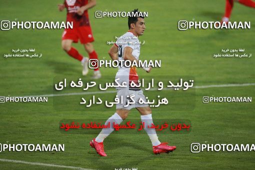 1537073, Tehran, Iran, Iran Football Pro League، Persian Gulf Cup، Week 25، Second Leg، Persepolis 1 v 0 Foulad Khouzestan on 2020/07/18 at Azadi Stadium
