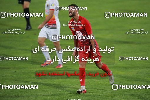 1537014, Tehran, Iran, Iran Football Pro League، Persian Gulf Cup، Week 25، Second Leg، Persepolis 1 v 0 Foulad Khouzestan on 2020/07/18 at Azadi Stadium