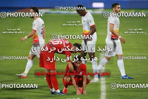 1537034, Tehran, Iran, Iran Football Pro League، Persian Gulf Cup، Week 25، Second Leg، Persepolis 1 v 0 Foulad Khouzestan on 2020/07/18 at Azadi Stadium
