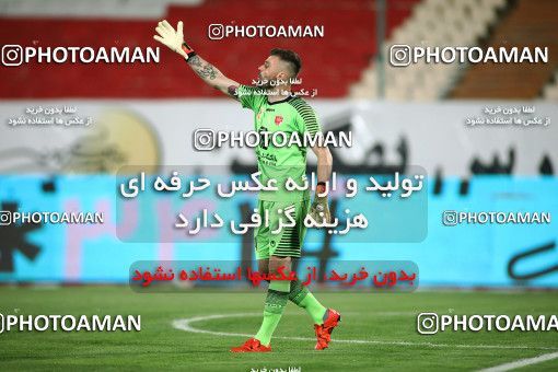 1719246, Tehran, Iran, Iran Football Pro League، Persian Gulf Cup، Week 25، Second Leg، Persepolis 1 v 0 Foulad Khouzestan on 2020/07/18 at Azadi Stadium