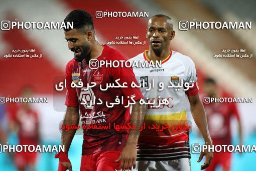 1719219, Tehran, Iran, Iran Football Pro League، Persian Gulf Cup، Week 25، Second Leg، Persepolis 1 v 0 Foulad Khouzestan on 2020/07/18 at Azadi Stadium