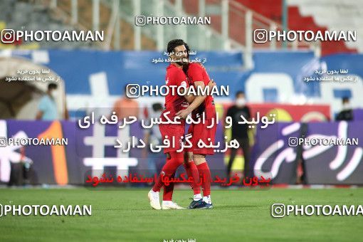 1719279, Tehran, Iran, Iran Football Pro League، Persian Gulf Cup، Week 25، Second Leg، Persepolis 1 v 0 Foulad Khouzestan on 2020/07/18 at Azadi Stadium