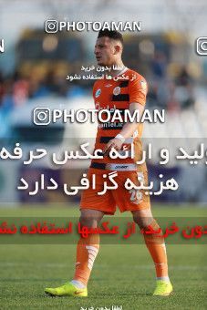 1539124, Tehran, , لیگ برتر فوتبال ایران، Persian Gulf Cup، Week 19، Second Leg، Saipa 0 v 0 Tractor Sazi on 2019/02/24 at Shahr-e Qods Stadium