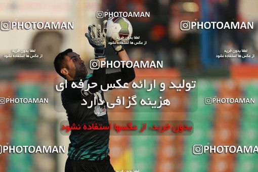 1539057, Tehran, , لیگ برتر فوتبال ایران، Persian Gulf Cup، Week 19، Second Leg، Saipa 0 v 0 Tractor Sazi on 2019/02/24 at Shahr-e Qods Stadium
