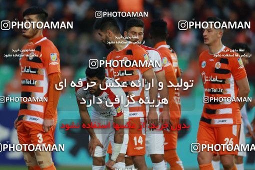 1539247, Tehran, , لیگ برتر فوتبال ایران، Persian Gulf Cup، Week 19، Second Leg، Saipa 0 v 0 Tractor Sazi on 2019/02/24 at Shahr-e Qods Stadium