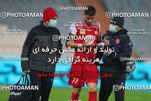 1556951, لیگ برتر فوتبال ایران، Persian Gulf Cup، Week 2، First Leg، 2020/11/21، Tehran، Azadi Stadium، Persepolis 1 - 0 Sanat Naft Abadan