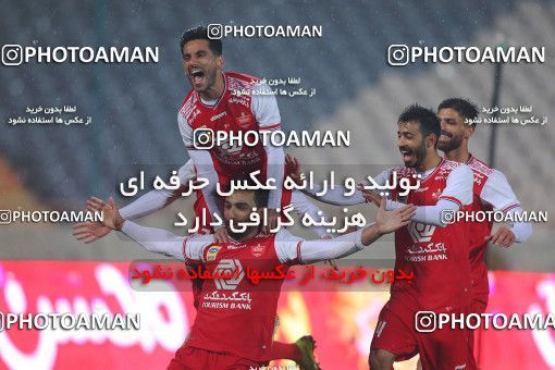1556961, Tehran, Iran, لیگ برتر فوتبال ایران، Persian Gulf Cup، Week 2، First Leg، Persepolis 1 v 0 Sanat Naft Abadan on 2020/11/21 at Azadi Stadium