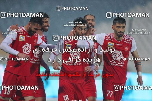 1556949, Tehran, Iran, لیگ برتر فوتبال ایران، Persian Gulf Cup، Week 2، First Leg، Persepolis 1 v 0 Sanat Naft Abadan on 2020/11/21 at Azadi Stadium