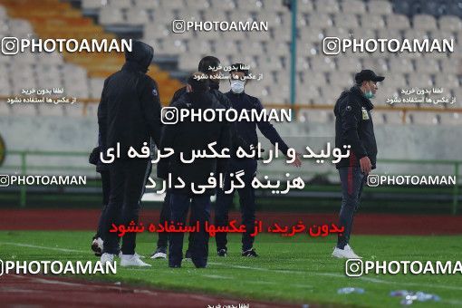1556952, Tehran, Iran, لیگ برتر فوتبال ایران، Persian Gulf Cup، Week 2، First Leg، Persepolis 1 v 0 Sanat Naft Abadan on 2020/11/21 at Azadi Stadium
