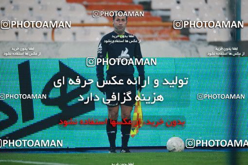 1539387, Tehran, Iran, لیگ برتر فوتبال ایران، Persian Gulf Cup، Week 2، First Leg، Persepolis 1 v 0 Sanat Naft Abadan on 2020/11/21 at Azadi Stadium