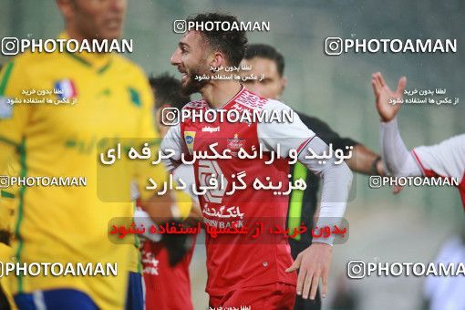 1539428, Tehran, Iran, لیگ برتر فوتبال ایران، Persian Gulf Cup، Week 2، First Leg، Persepolis 1 v 0 Sanat Naft Abadan on 2020/11/21 at Azadi Stadium