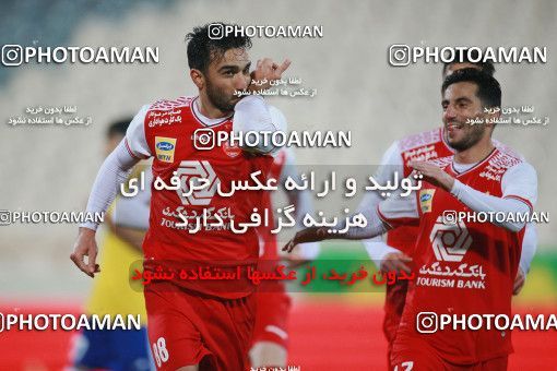 1539286, Tehran, Iran, لیگ برتر فوتبال ایران، Persian Gulf Cup، Week 2، First Leg، Persepolis 1 v 0 Sanat Naft Abadan on 2020/11/21 at Azadi Stadium