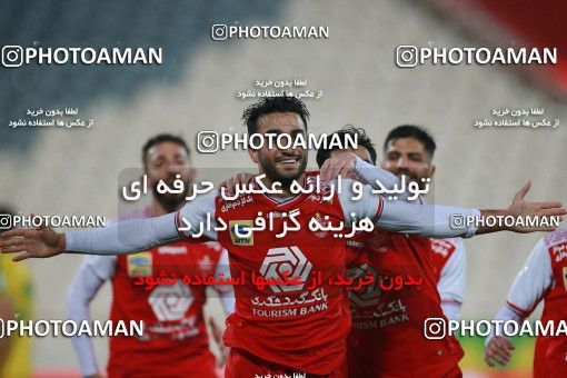 1539385, Tehran, Iran, لیگ برتر فوتبال ایران، Persian Gulf Cup، Week 2، First Leg، Persepolis 1 v 0 Sanat Naft Abadan on 2020/11/21 at Azadi Stadium