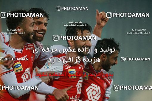 1539383, Tehran, Iran, لیگ برتر فوتبال ایران، Persian Gulf Cup، Week 2، First Leg، Persepolis 1 v 0 Sanat Naft Abadan on 2020/11/21 at Azadi Stadium