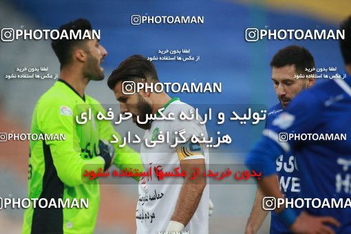 1539810, Tehran, , لیگ برتر فوتبال ایران، Persian Gulf Cup، Week 3، First Leg، Esteghlal 1 v 0 Mashin Sazi Tabriz on 2020/11/25 at Azadi Stadium