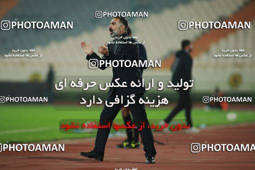 1557152, Tehran, , لیگ برتر فوتبال ایران، Persian Gulf Cup، Week 3، First Leg، Esteghlal 1 v 0 Mashin Sazi Tabriz on 2020/11/25 at Azadi Stadium