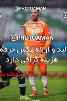 1557356, Tehran, Iran, لیگ برتر فوتبال ایران، Persian Gulf Cup، Week 5، First Leg، Saipa 0 v 0 Mes Rafsanjan on 2020/12/07 at Shahid Dastgerdi Stadium