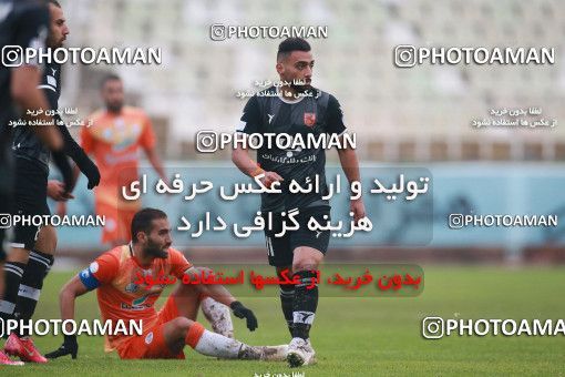 1540767, Tehran, Iran, لیگ برتر فوتبال ایران، Persian Gulf Cup، Week 5، First Leg، Saipa 0 v 0 Mes Rafsanjan on 2020/12/07 at Shahid Dastgerdi Stadium