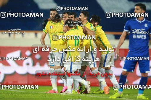 1541126, لیگ برتر فوتبال ایران، Persian Gulf Cup، Week 5، First Leg، 2020/12/07، Tehran، Azadi Stadium، Esteghlal 1 - ۱ Sanat Naft Abadan