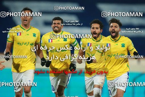 1541194, Tehran, , لیگ برتر فوتبال ایران، Persian Gulf Cup، Week 5، First Leg، Esteghlal 1 v 1 Sanat Naft Abadan on 2020/12/07 at Azadi Stadium