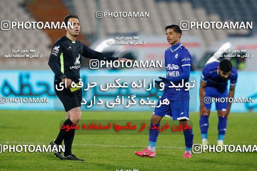 1707709, Tehran, , لیگ برتر فوتبال ایران، Persian Gulf Cup، Week 5، First Leg، Esteghlal 1 v 1 Sanat Naft Abadan on 2020/12/07 at Azadi Stadium