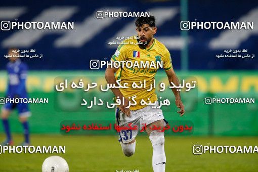 1707684, Tehran, , لیگ برتر فوتبال ایران، Persian Gulf Cup، Week 5، First Leg، Esteghlal 1 v 1 Sanat Naft Abadan on 2020/12/07 at Azadi Stadium