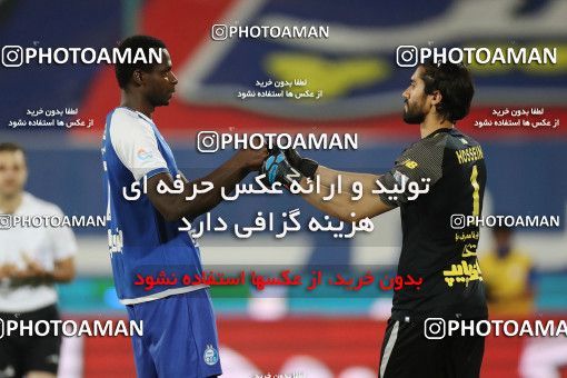 1543043, Tehran, Iran, Semi-Finals جام حذفی فوتبال ایران, Khorramshahr Cup, Persepolis (3) 2 v 2 (6) Esteghlal on 2020/08/26 at Azadi Stadium