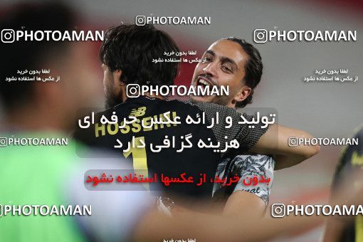 1542855, Tehran, Iran, Semi-Finals جام حذفی فوتبال ایران, Khorramshahr Cup, Persepolis (3) 2 v 2 (6) Esteghlal on 2020/08/26 at Azadi Stadium
