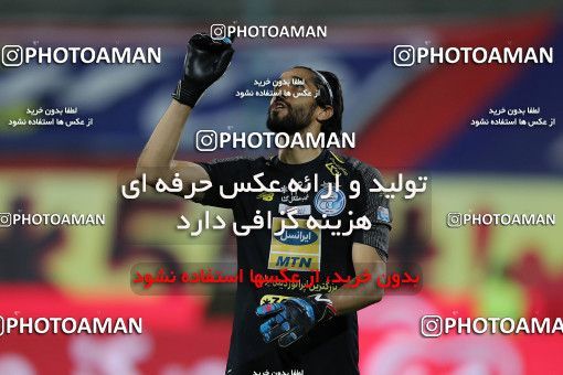 1545661, Tehran, Iran, Semi-Finals جام حذفی فوتبال ایران, Khorramshahr Cup, Persepolis (3) 2 v 2 (6) Esteghlal on 2020/08/26 at Azadi Stadium