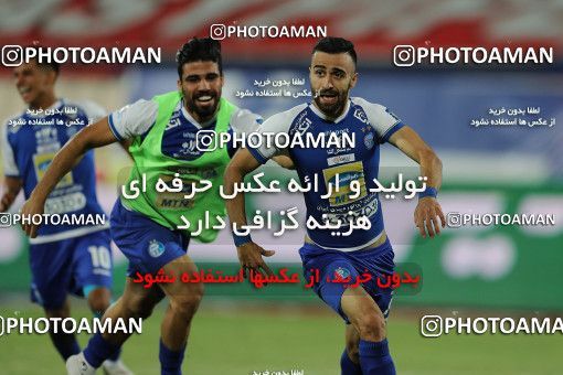 1545729, Tehran, Iran, Semi-Finals جام حذفی فوتبال ایران, Khorramshahr Cup, Persepolis (3) 2 v 2 (6) Esteghlal on 2020/08/26 at Azadi Stadium