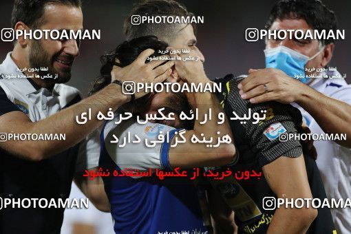 1545857, Tehran, Iran, Semi-Finals جام حذفی فوتبال ایران, Khorramshahr Cup, Persepolis (3) 2 v 2 (6) Esteghlal on 2020/08/26 at Azadi Stadium