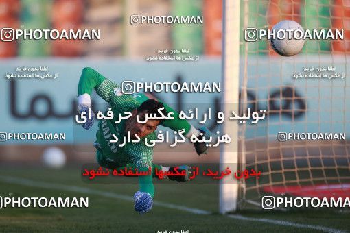 1544151, Tehran,Shahr Qods, , لیگ برتر فوتبال ایران، Persian Gulf Cup، Week 6، First Leg، Paykan 0 v 0 Aluminium Arak on 2020/12/12 at Shahr-e Qods Stadium