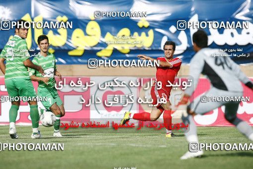 1564721, Hamedan, Iran, لیگ برتر فوتبال ایران، Persian Gulf Cup، Week 3، First Leg، PAS Hamedan F.C. 1 v 2 Persepolis on 2009/08/20 at Shahid Mofatteh Stadium