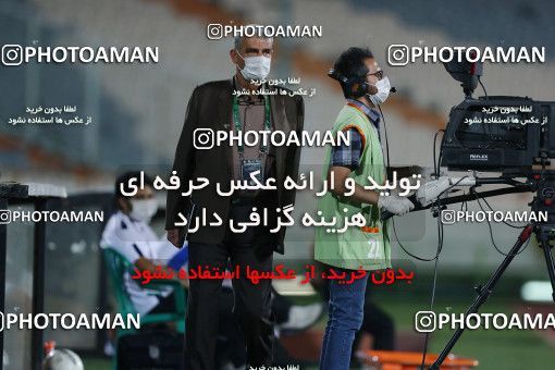 1723117, Tehran, , Iran Football Pro League، Persian Gulf Cup، Week 24، Second Leg، Esteghlal 0 v 0 Tractor Sazi on 2020/07/11 at Azadi Stadium