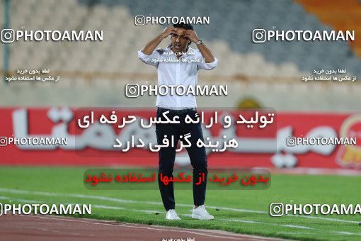 1723126, Tehran, , Iran Football Pro League، Persian Gulf Cup، Week 24، Second Leg، Esteghlal 0 v 0 Tractor Sazi on 2020/07/11 at Azadi Stadium