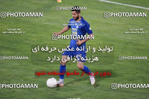 1545539, Tehran, , Iran Football Pro League، Persian Gulf Cup، Week 24، Second Leg، Esteghlal 0 v 0 Tractor Sazi on 2020/07/11 at Azadi Stadium