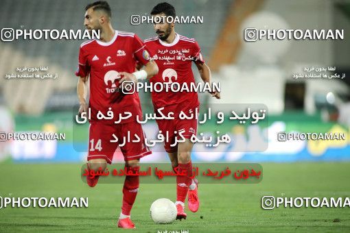 1722899, Tehran, , Iran Football Pro League، Persian Gulf Cup، Week 24، Second Leg، Esteghlal 0 v 0 Tractor Sazi on 2020/07/11 at Azadi Stadium